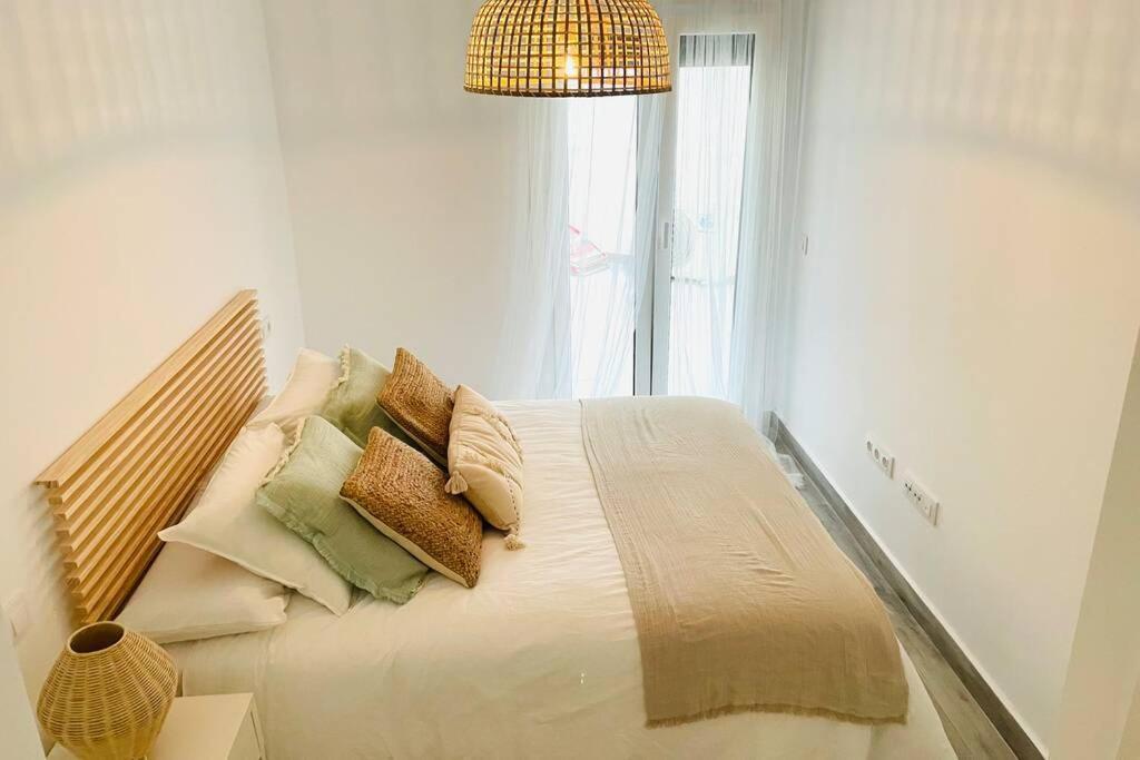 Precioso Apartamento Con Vistas Parciales, Garaje Y Piscina Tarifa Exterior photo